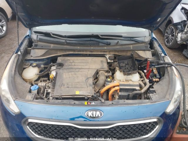 KNDCB3LC3H5089950 KIA NIRO LX