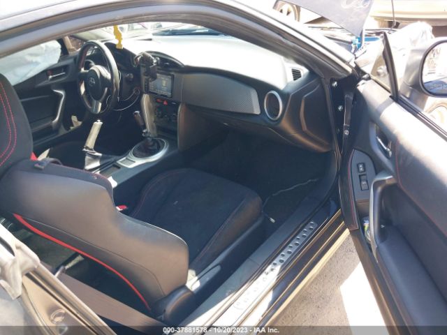 JF1ZNAA1XG9701792 Scion FR-S