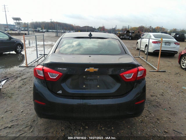 Chevrolet Cruze Lt Auto 2018 1G1BE5SM9J7184055 Image 16