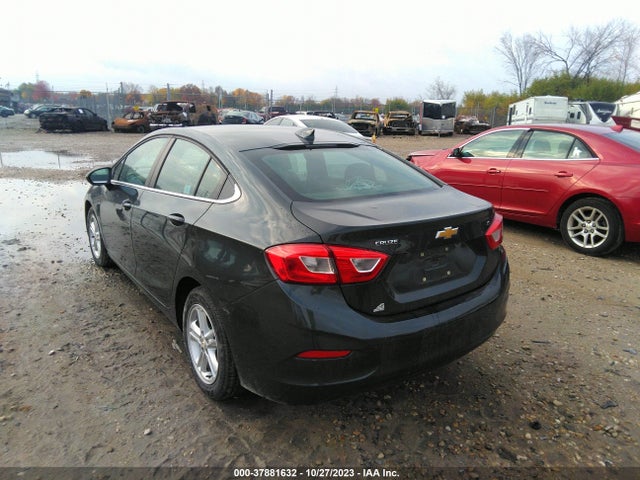 Chevrolet Cruze Lt Auto 2018 1G1BE5SM9J7184055 Image 3