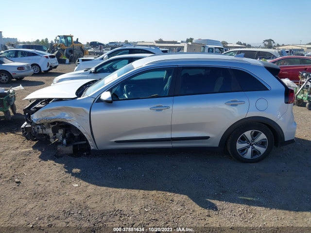 2020 KIA NIRO LX VIN: KNDCB3LC3L5372034