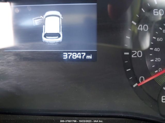 KNDJ23AU6N7176213 KIA SOUL LX