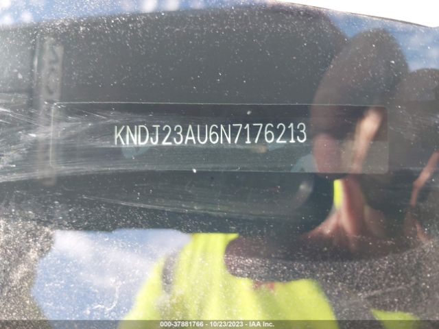 KNDJ23AU6N7176213 KIA SOUL LX