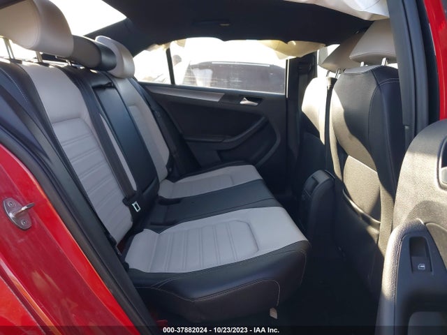 3VWB17AJ6GM354387 Volkswagen Jetta Sedan 1.8t Sport