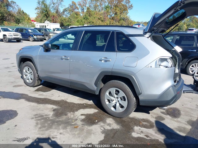 Toyota RAV4 LE 2021 2T3F1RFV1MC251742 Image 3