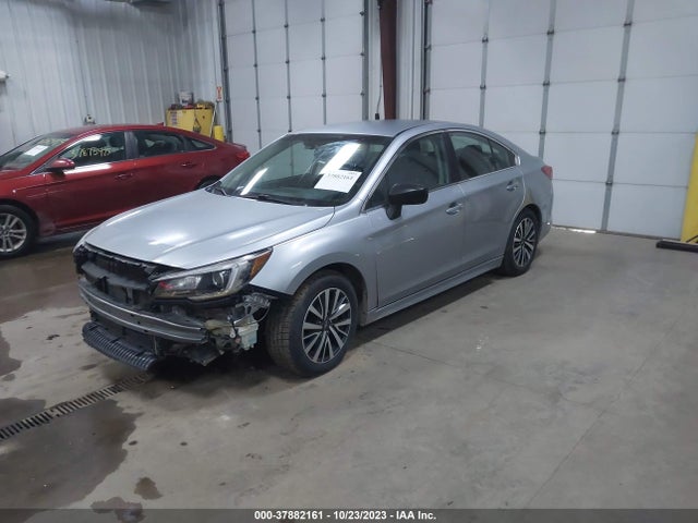 Subaru Legacy 2019 4S3BNAB60K3002690 Image 2