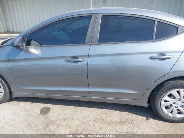 Hyundai ELANTRA SE 2018 KMHD74LF0JU449849 Image 13