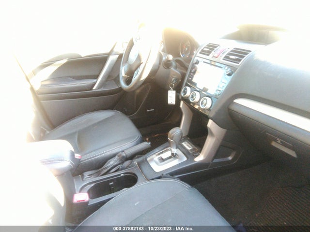 JF2SJARC6GH412882 Subaru Forester 2.5i Limited