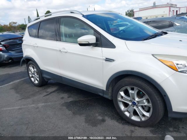 1FMCU9JX9GUB35820 Ford Escape Titanium