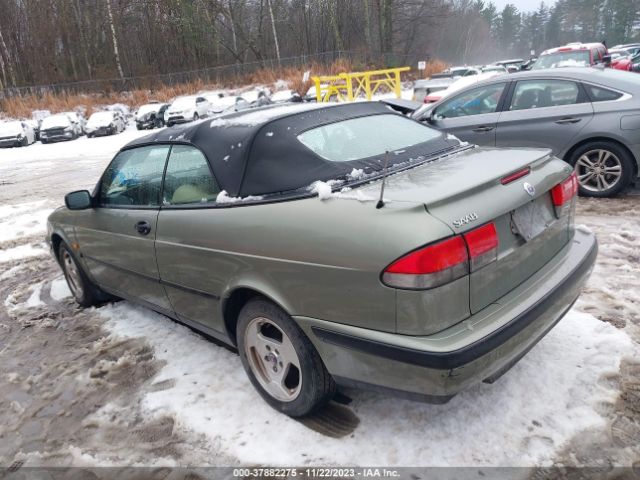 1999 SAAB 9-3 YS3DD78N3X7062467 Photo 2