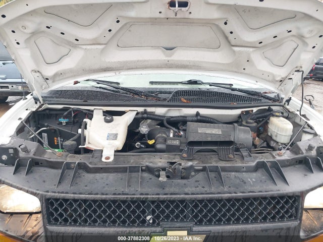Chevrolet Express 3500 Work Van 2015 1GCZGTCF1F1228628 Image 10