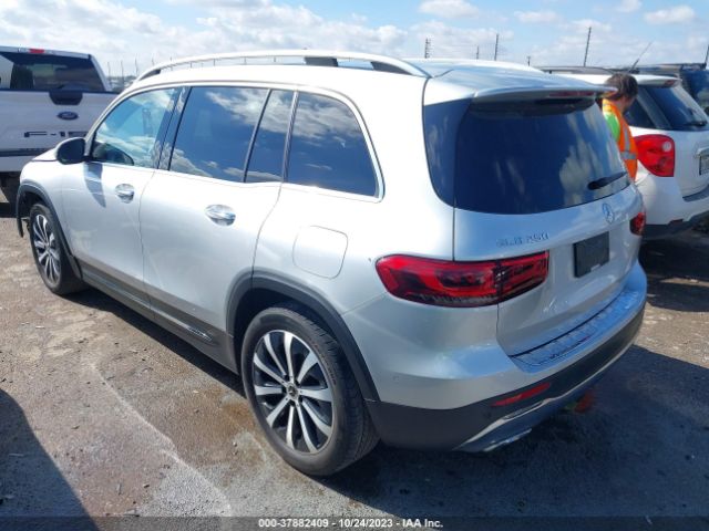 2020 MERCEDES-BENZ GLB 250 W1N4M4HB8LW025404 Photo 2