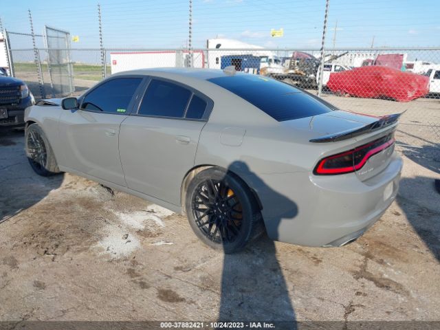 2C3CDXHG6JH135643 Dodge Charger Sxt Plus Rwd