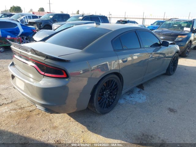2C3CDXHG6JH135643 Dodge Charger Sxt Plus Rwd