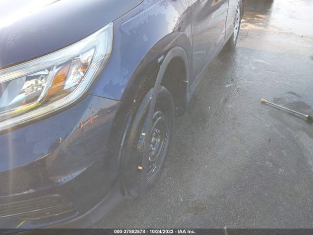 5J6RM4H3XFL057017 Honda CR-V LX