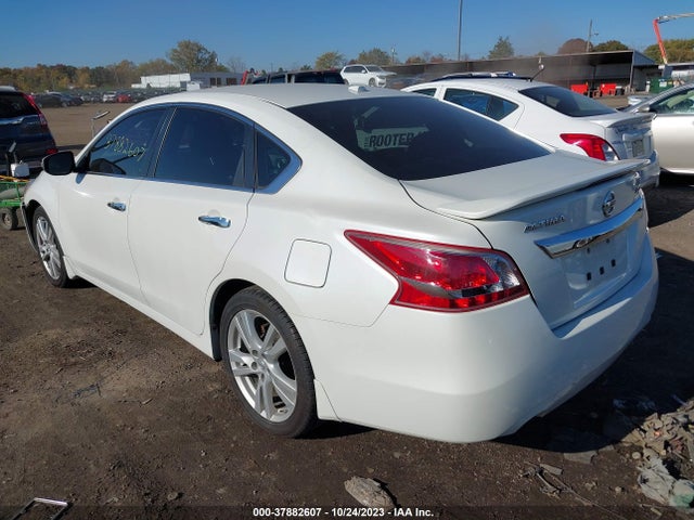 2013 NISSAN ALTIMA 3.5 SL VIN: 1N4BL3APXDC243239