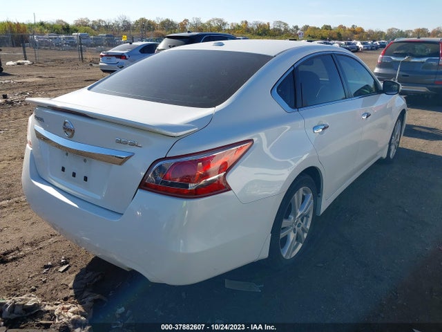 2013 NISSAN ALTIMA 3.5 SL VIN: 1N4BL3APXDC243239