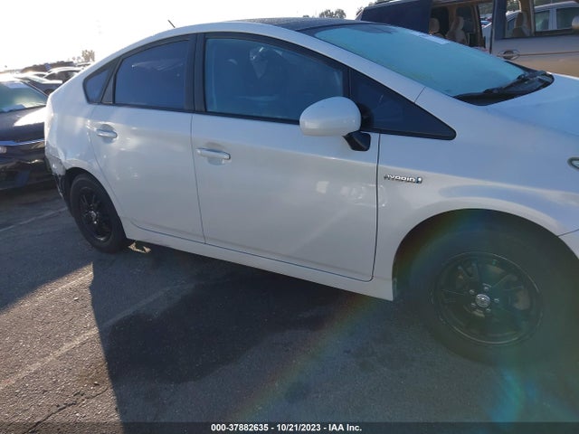 Toyota Prius Four/five/three/one/two 2014 JTDKN3DUXE1818135 Image 13