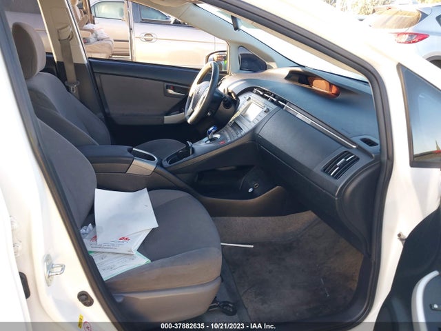 Toyota Prius Four/five/three/one/two 2014 JTDKN3DUXE1818135 Image 5