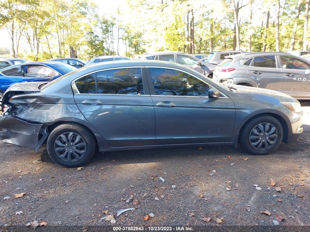 2010 HONDA ACCORD SDN LX VIN: 1HGCP2F35AA136465