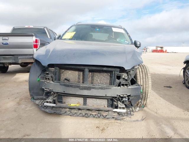 2021 VOLVO XC60 YV4A22RL9M1765891 Photo 5