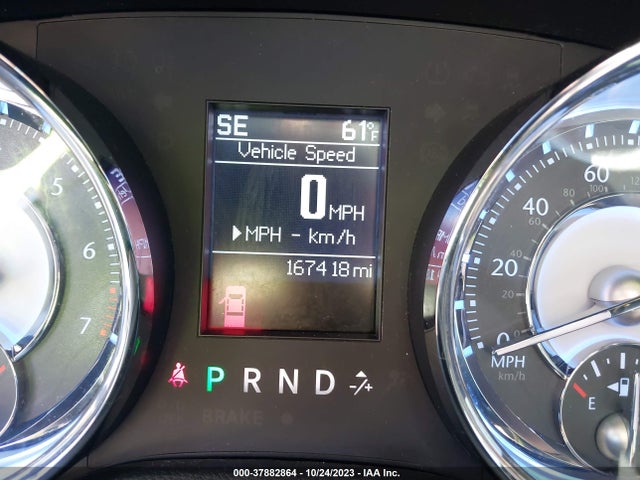 2011 CHRYSLER 300 LIMITED VIN: 2C3CA5CG0BH592695