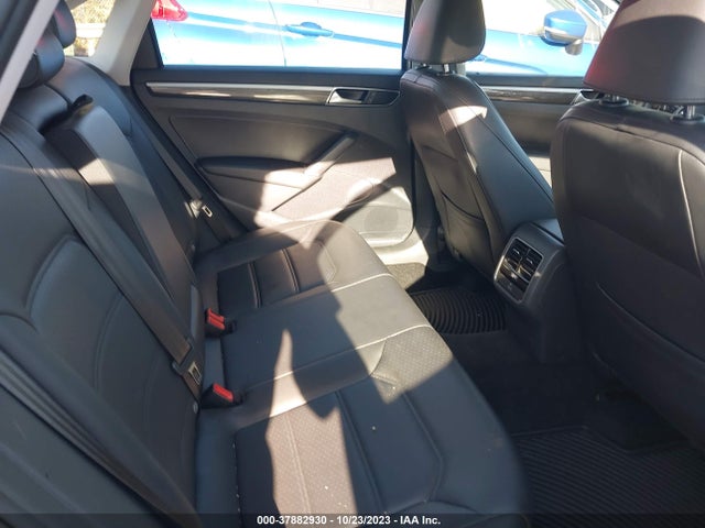 1VWBS7A36GC042862 Volkswagen Passat 1.8t Se