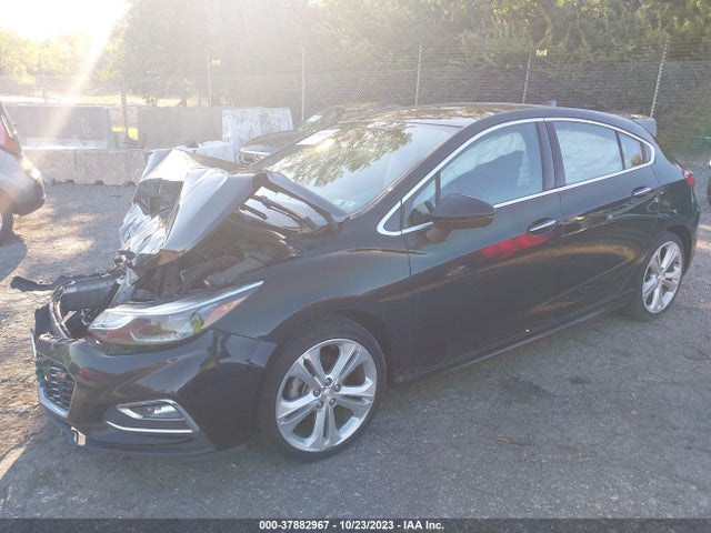 Chevrolet Cruze Premier 2017 3G1BF6SMXHS513084 Image 2