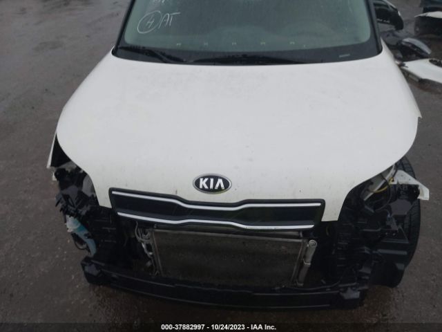 KNDJN2A23K7006497 KIA Soul Base