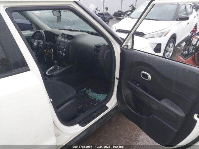 KNDJN2A23K7006497 KIA Soul Base