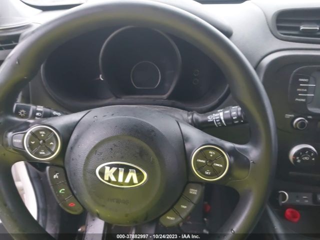 KNDJN2A23K7006497 KIA Soul Base
