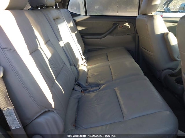 2005 TOYOTA SEQUOIA SR5 VIN: 5TDBT44AX5S234791