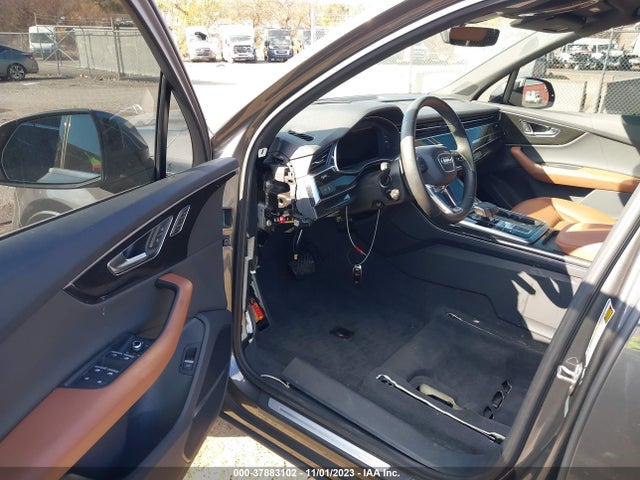 WA1LJAF73MD041252 Audi Q7 Premium Plus