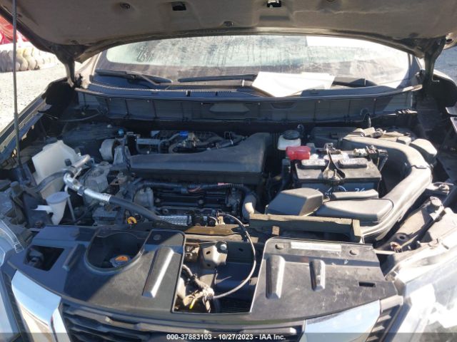 5N1AT2MV2JC800033 Nissan Rogue Sl