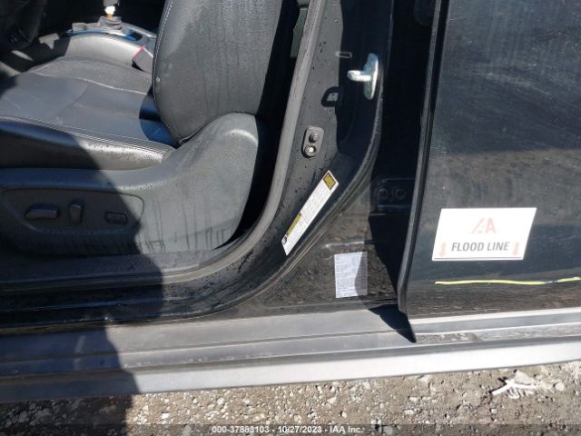 5N1AT2MV2JC800033 Nissan Rogue Sl