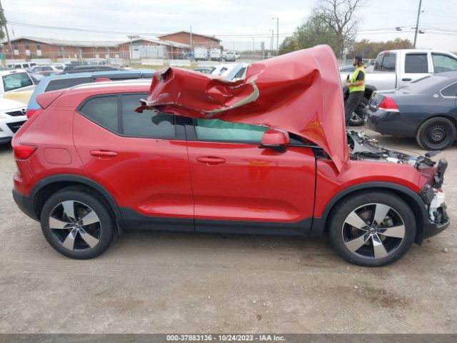 YV4162XZ0K2007781 Volvo Xc40 Momentum/r-design