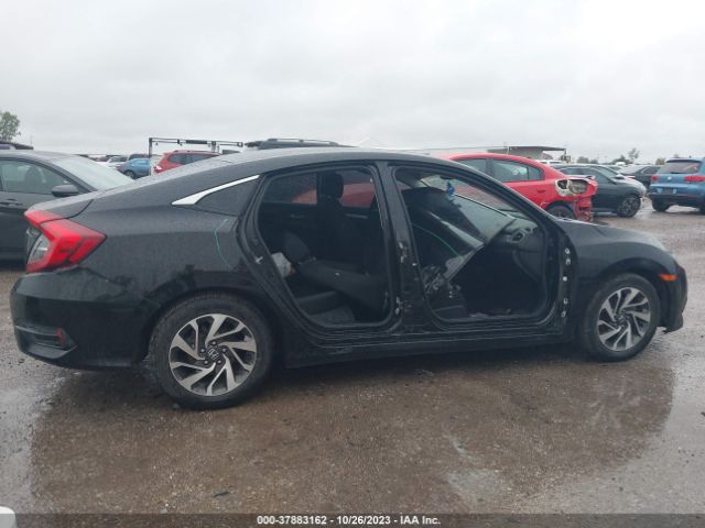 19XFC2F71GE049937 Honda Civic Sedan Ex
