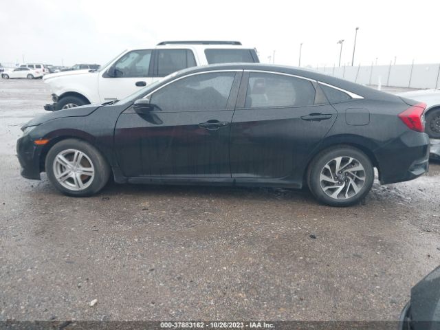 19XFC2F71GE049937 Honda Civic Sedan Ex