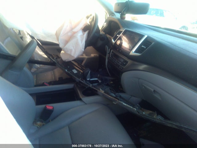 Honda Ridgeline Rtl-t 2017 5FPYK2F6XHB001214 Image 4