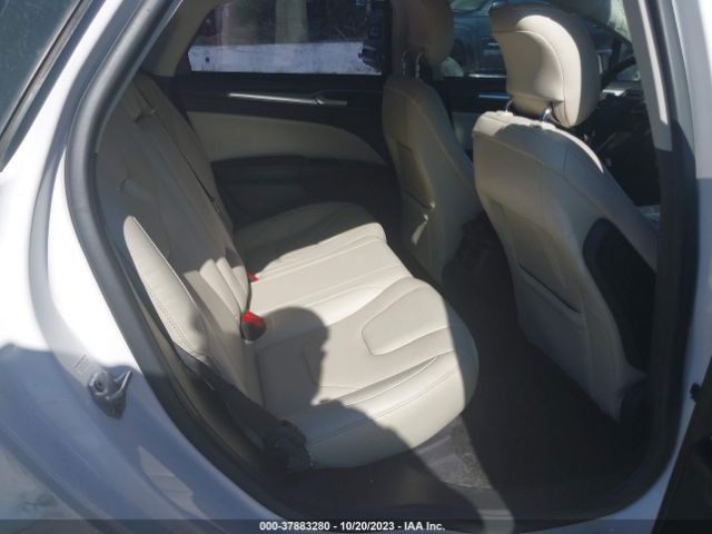 3FA6P0SU1ER316588 Ford Fusion Energi Titanium