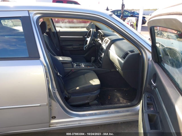2010 DODGE CHARGER SXT VIN: 2B3CA3CV5AH122192