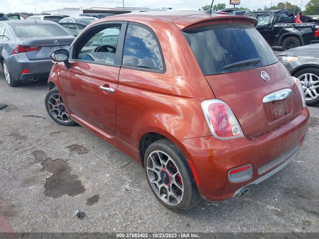 2013 FIAT 500 3C3CFFBR8DT667647 Photo 2