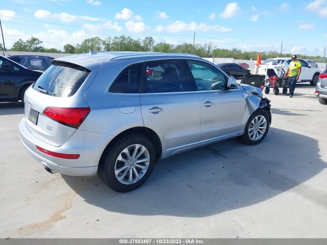 WA1LFAFP2FA121003 Audi Q5 Premium Plus