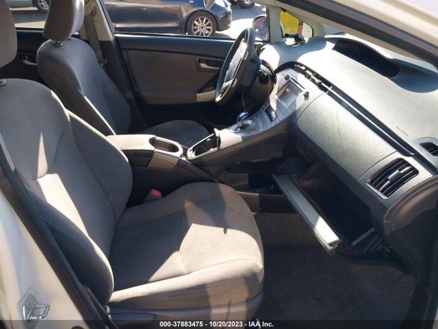 Toyota Prius Four 2015 JTDKN3DU8F0438069 Image 5