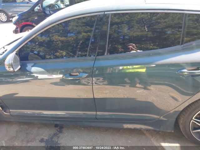KNAE35LD8N6113432 KIA Stinger Gt-line
