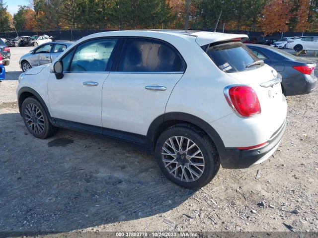 2018 FIAT 500X ZFBCFYDB9JP658188 Photo 2