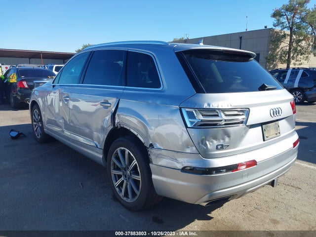 Audi Q7 Premium Plus 2018 WA1LAAF77JD036390 Image 3