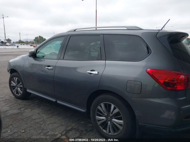 5N1DR2MN7JC672044 Nissan Pathfinder Sv