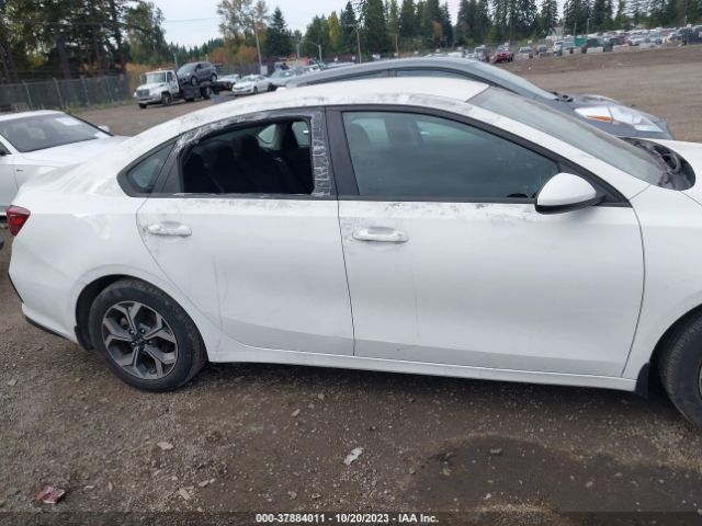 3KPF24AD2KE094891 KIA Forte Lxs