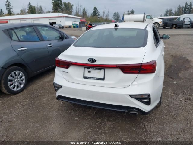 3KPF24AD2KE094891 KIA Forte Lxs